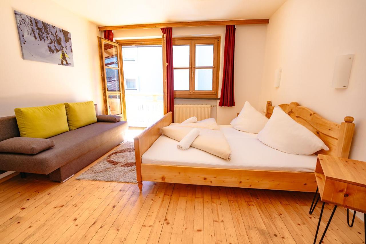 Das Cityhouse Mayrhofen Bagian luar foto