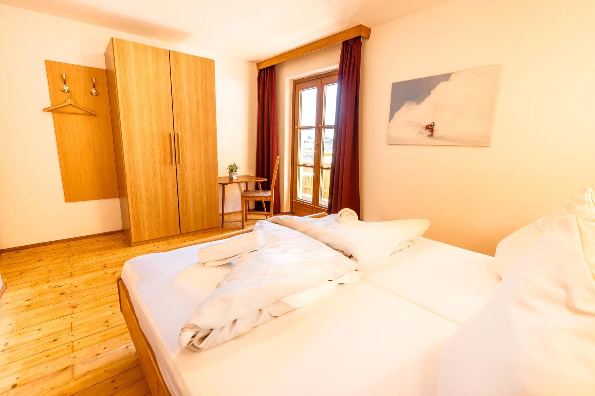 Das Cityhouse Mayrhofen Ruang foto