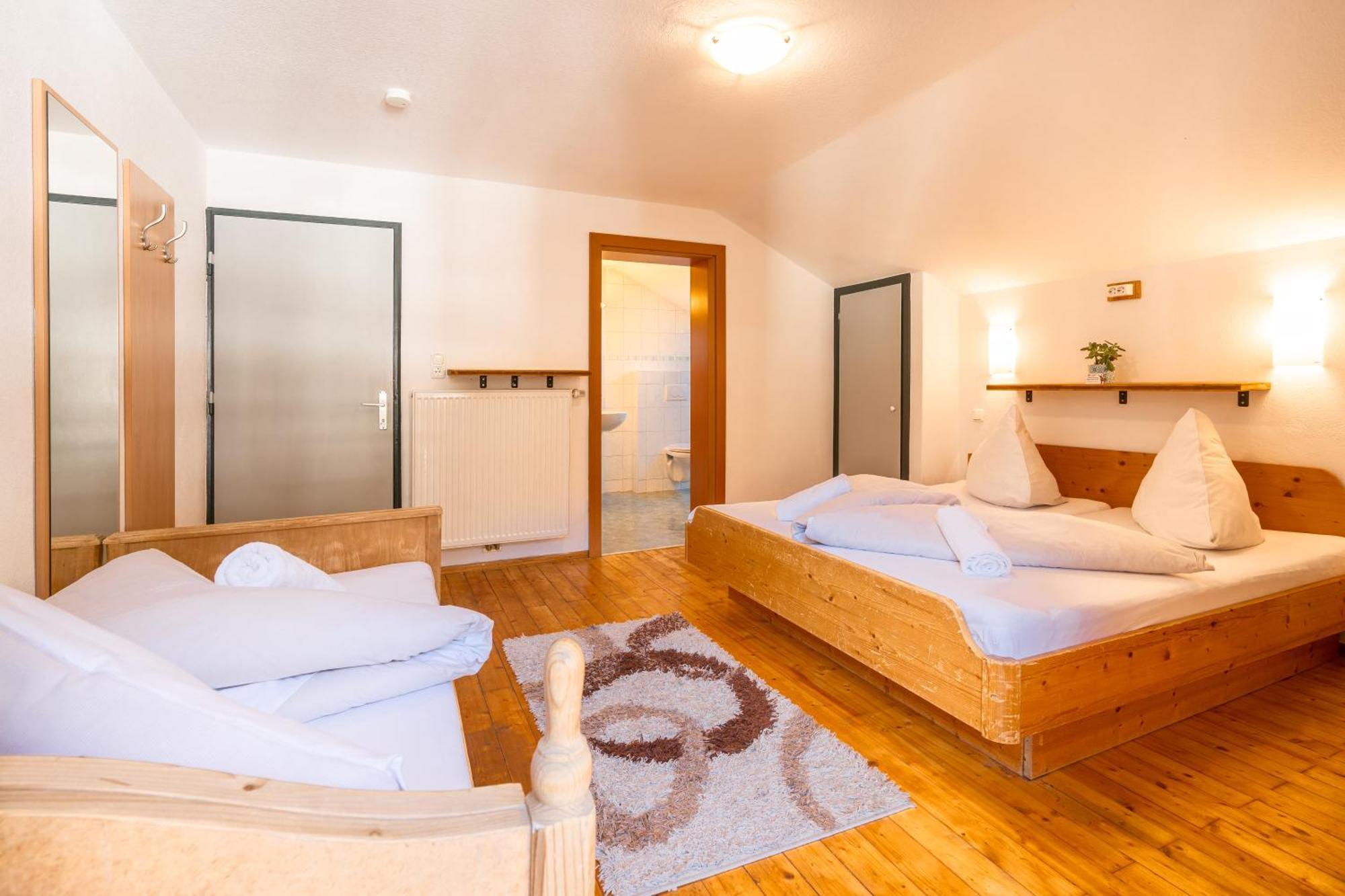 Das Cityhouse Mayrhofen Ruang foto